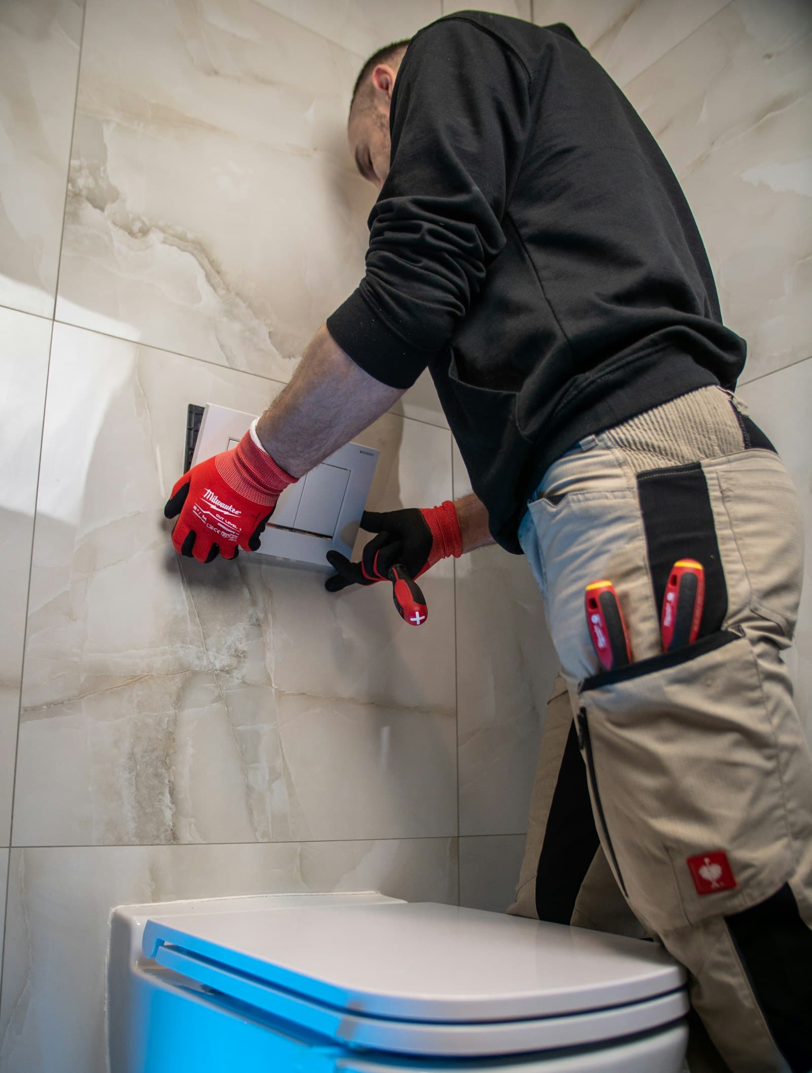 Artisan pendant des travaux de rénovation