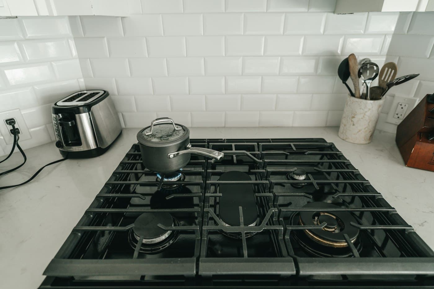 Raccordement de cuisinière ou table gaz — illustration